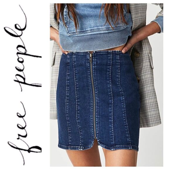 NWT Free People We the Free Layla Denim Mini Skirt in Deep Indigo, Size 10 - Picture 1 of 16